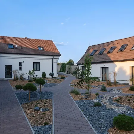 Glamping Pospolu Mokrovraty