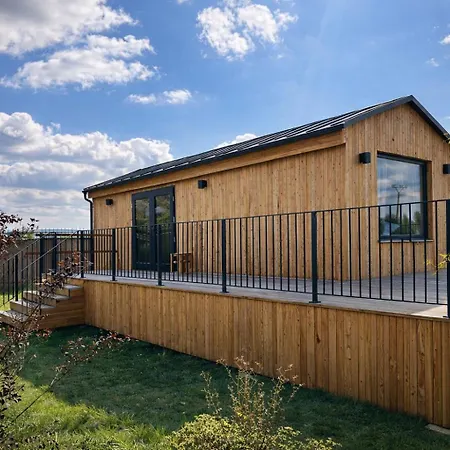 Luksusowy namiot Glamping Pospolu Mokrovraty